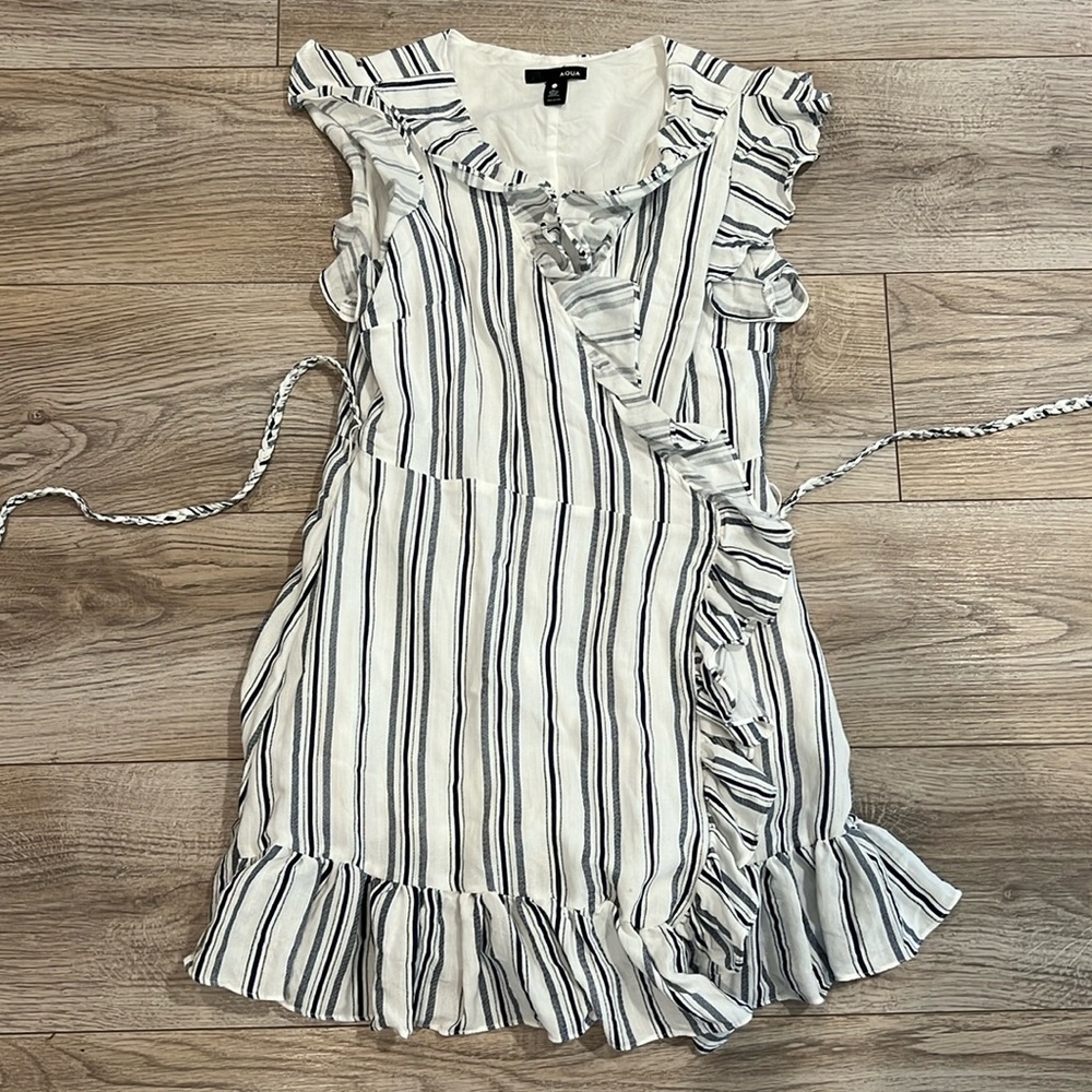 Aqua wrap dress size small